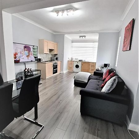 Large Flat Quite Location Modern And Well Equipped Apartamento Swanage Exterior foto