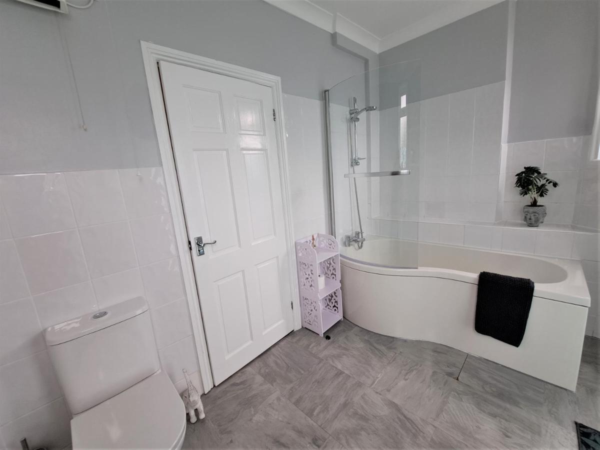 Large Flat Quite Location Modern And Well Equipped Apartamento Swanage Exterior foto